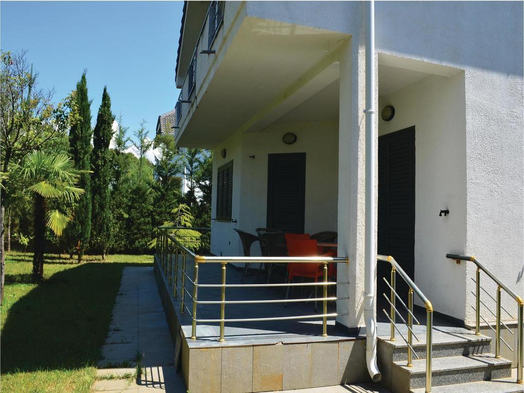 Holiday Home Pishat E Buta 28 Голем Екстер'єр фото