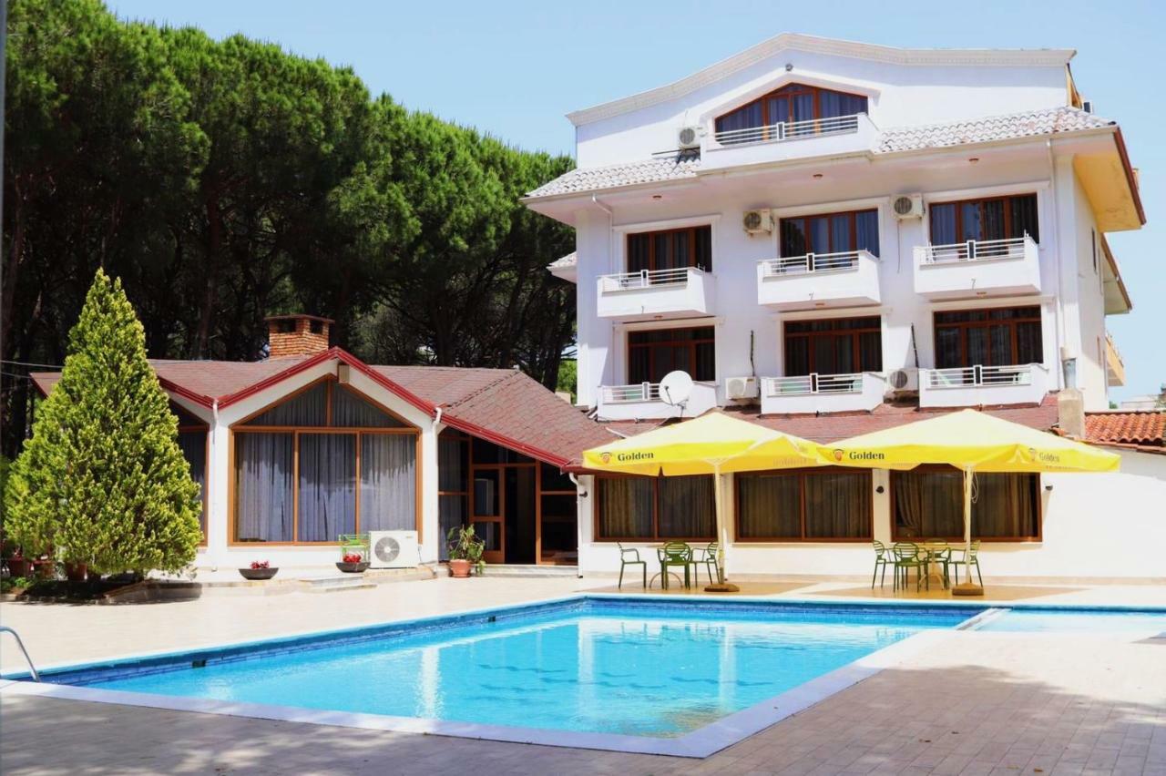 Holiday Home Pishat E Buta 28 Голем Екстер'єр фото